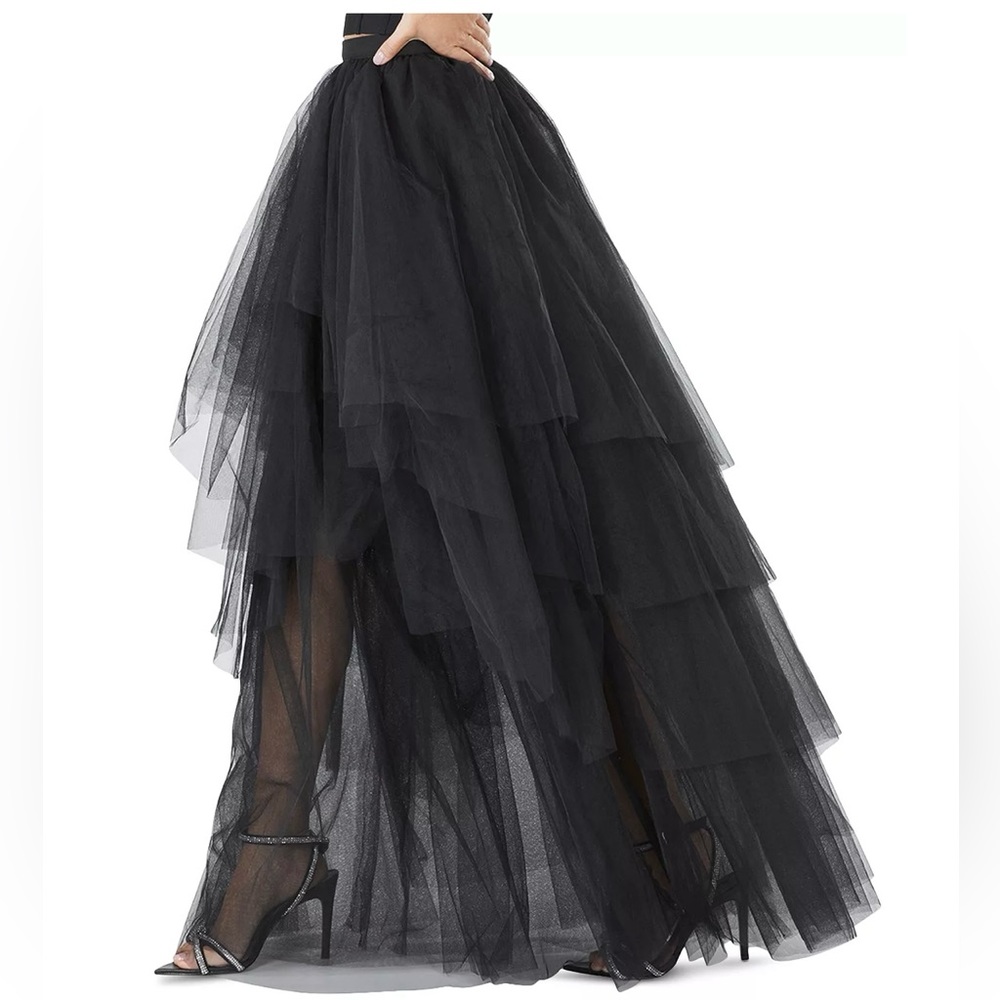 SOLD
BCBGMAXAZRIA
Tiered Tulle Ruffle Skirt - Picture 1 of 11
